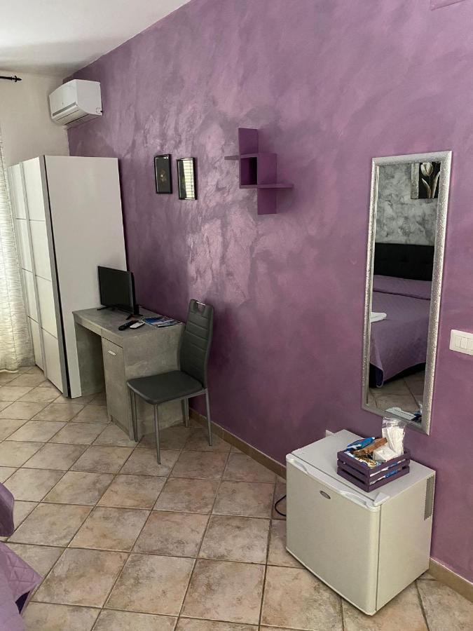 B&B Dimora Del Centro 스칼레아 외부 사진