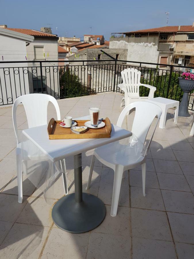 B&B Dimora Del Centro 스칼레아 외부 사진